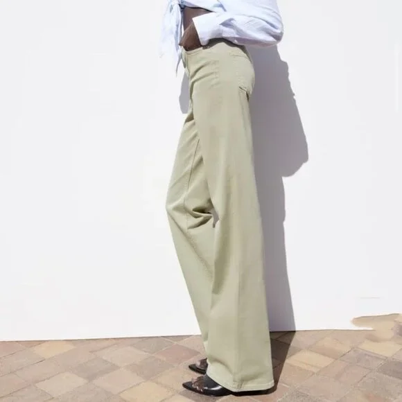 Zara High Rise Flare Fit Jeans Light Khaki - Picture 2 of 10